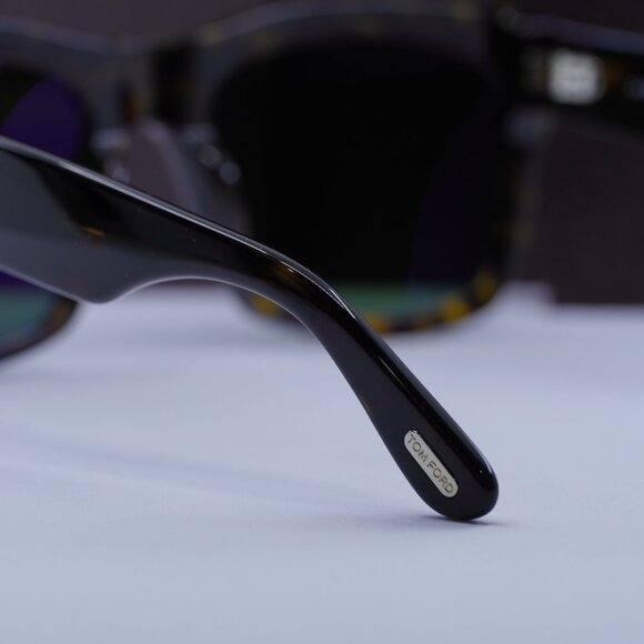 Tom Ford Nico 02 FT1062 52N Square Sunglasses - Havana/Green - Picture 8 of 9